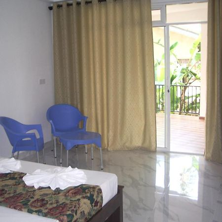 Hotel "Diana" Hikkaduwa Rom bilde